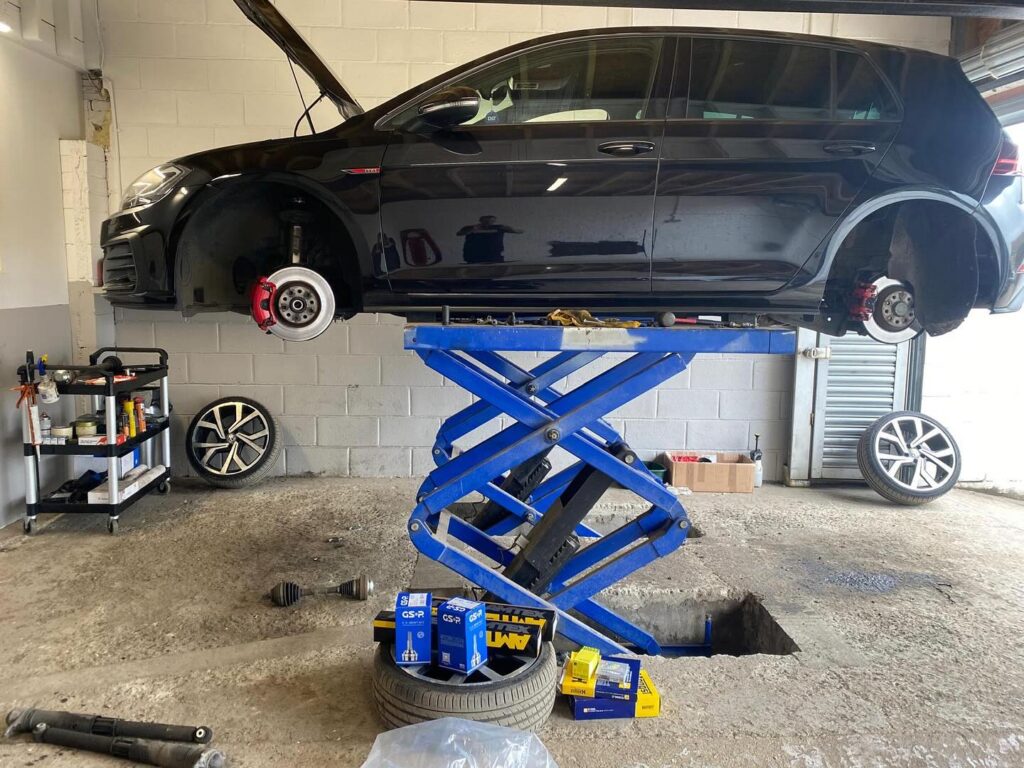 Car Garage Service